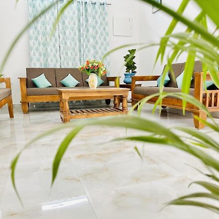 Tirupati Homestay - Shilparamam - Luxury Ac Apartments By Stayflexi - Fast Wifi, Kitchen, Android Tv - Walk To Ps4 Pure Veg Restaurant - Easy Access To Airport, Railway Station And To All Temples Bagian luar foto