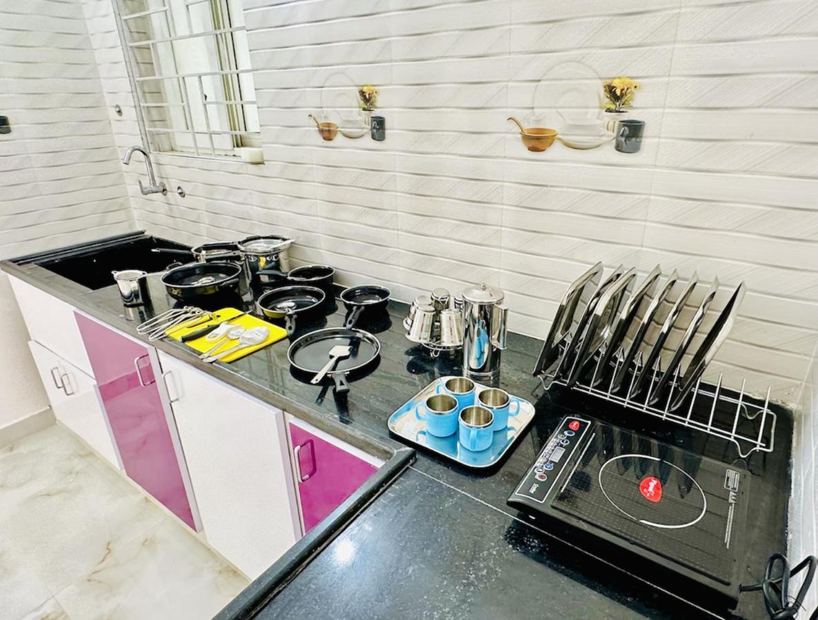 Tirupati Homestay - Shilparamam - Luxury Ac Apartments By Stayflexi - Fast Wifi, Kitchen, Android Tv - Walk To Ps4 Pure Veg Restaurant - Easy Access To Airport, Railway Station And To All Temples Bagian luar foto