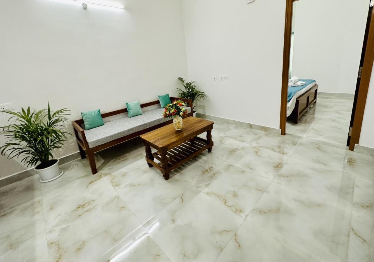 Tirupati Homestay - Shilparamam - Luxury Ac Apartments By Stayflexi - Fast Wifi, Kitchen, Android Tv - Walk To Ps4 Pure Veg Restaurant - Easy Access To Airport, Railway Station And To All Temples Bagian luar foto